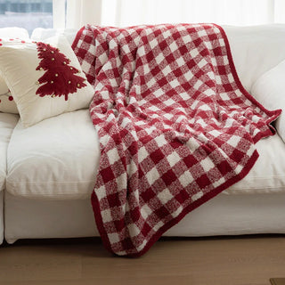 Cozy Festive Checkered Throw Blanket