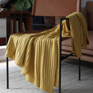 Cozy Ribbed Texture Throw Blanket