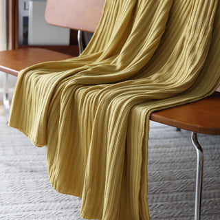 Cozy Ribbed Texture Throw Blanket