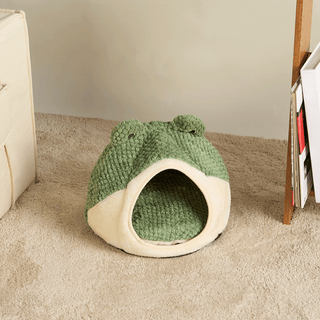 Croak Cozy Cat Hollow