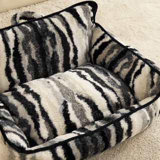 Calligraphy Haven Dog & Cat Sofa