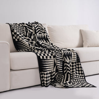 Geometric Pattern Throw