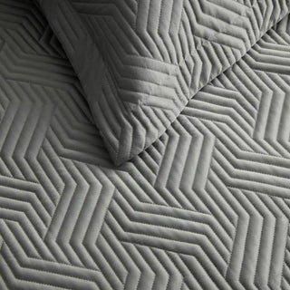 Geometric Textured Quilt Set