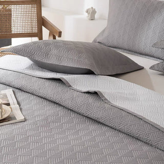 Modern Geometric Quilt Set