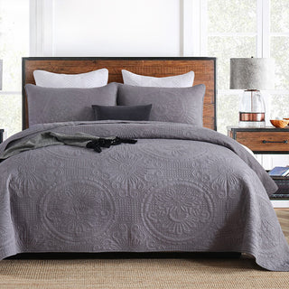 Quilted Medallion Coverlet Set