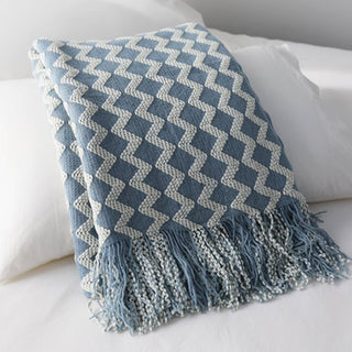 Chevron Patterned Fringe Throw Blanket