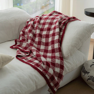 Cozy Festive Checkered Throw Blanket