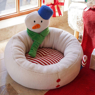 Christmas Snowman Shaped Cozy Cat Bed