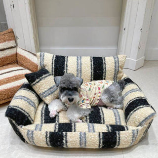 Lazy Holiday Plush Cozy Dog & Cat Sofa Bed