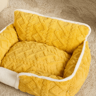 Fromage Fleece Pet Bed